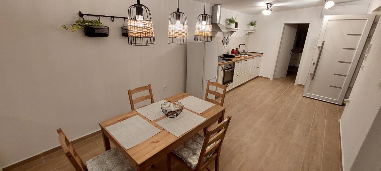 Stara Malija Appartement Izola Buitenkant foto